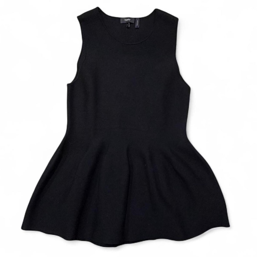Theory Classic Black Top